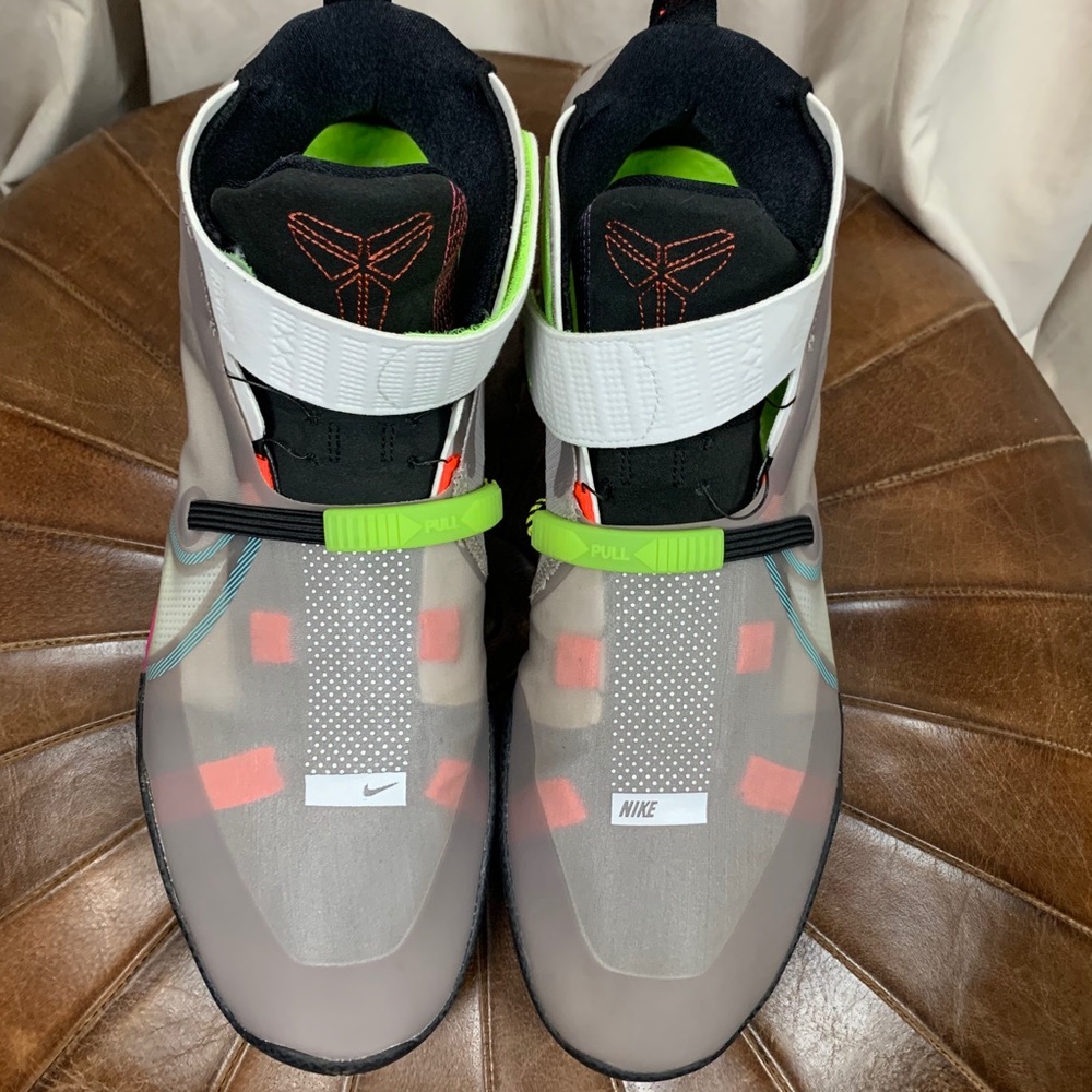 Nike Kobe AD NXT QUEEN Sneakers